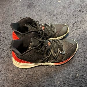 Nike Kyrie Basketball shoes